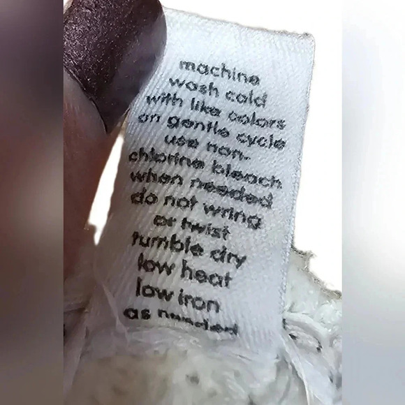 Full Tilt, Size L, Cream Destroyed Sweater - Picture 9 of 16